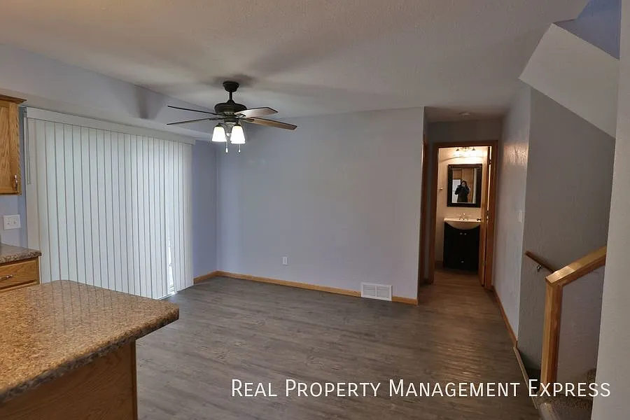3 Bedroom Duplex in Eastern Sioux Falls! — Photo 4