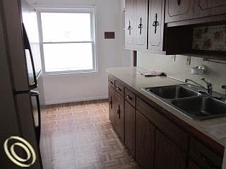 3rd image of 24235 Wilmot Ave