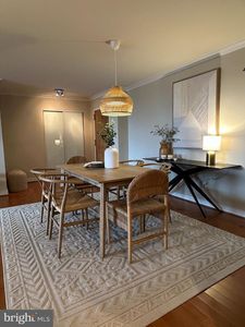 1800 Old Meadow Rd APT 1720, Mc Lean, VA, 22102