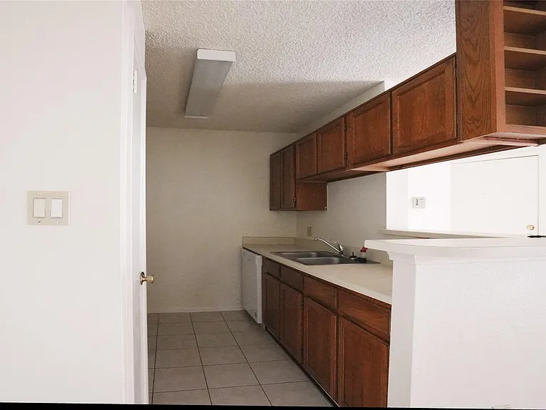 2121 Hepburn St #716 — Photo 10