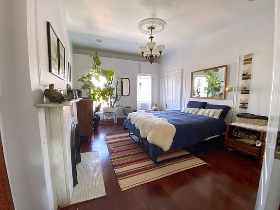 2nd image of 344 Macon St #3A