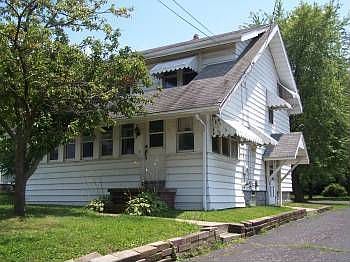 1st image of 2170 Cooledge Ave