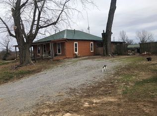 6044 Richard Crick Rd, White Plains, KY 42464