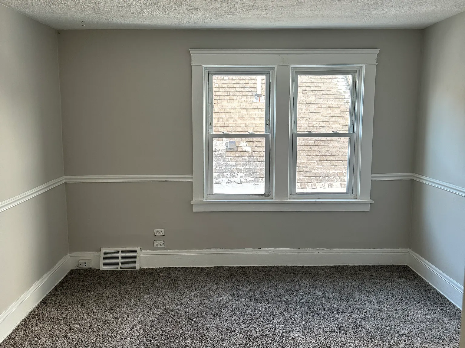 2130 Quail St — Photo 4