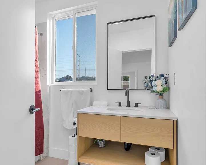 3115 Arvia St #1B — Photo 15