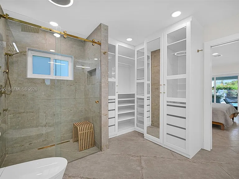 1001 NW 4th Ct — Photo 33