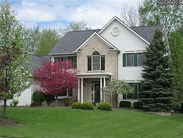 1st image of 4760 Valleybrook Dr