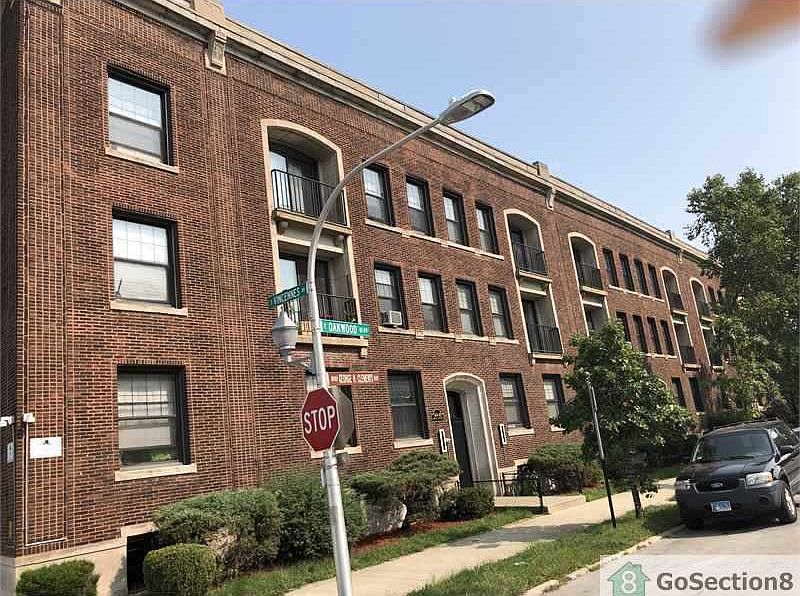 1st image of 544 E Oakwood Blvd