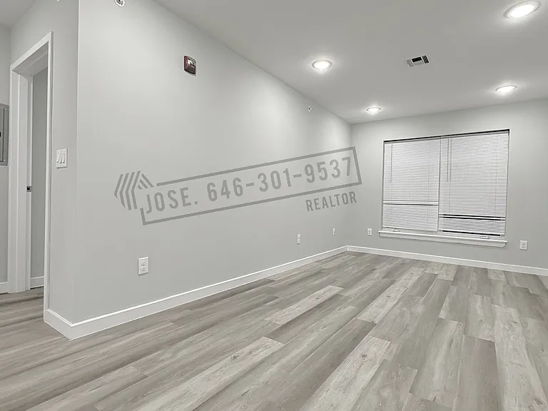 204 Rosa Parks Blvd #101 — Photo 9