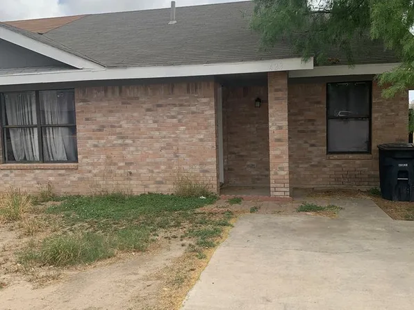 423 Daisy E Diaz Dr, Eagle Pass, TX 78852