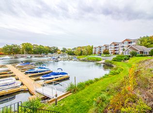 16 Hayestown Rd UNIT 3203, Danbury, CT 06811