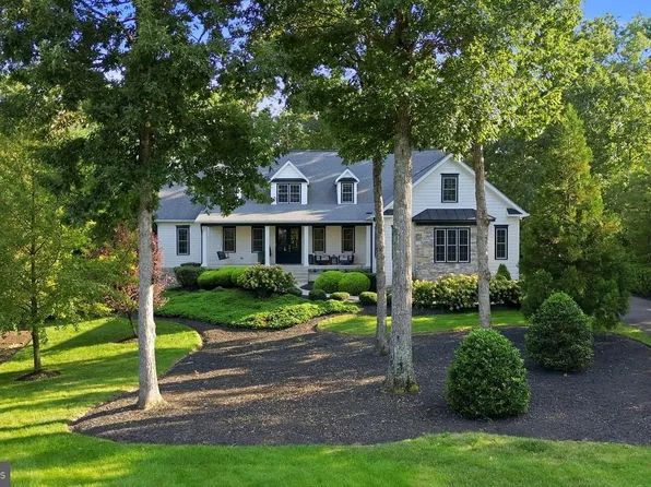 10811 Pinnacle Dr, Spotsylvania, VA 22551