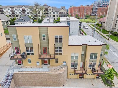 4581 Madison Ave, Kansas City, MO, 64111