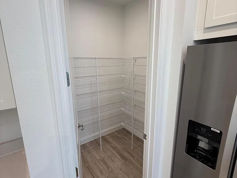 9555 SW Indra Way — Photo 12