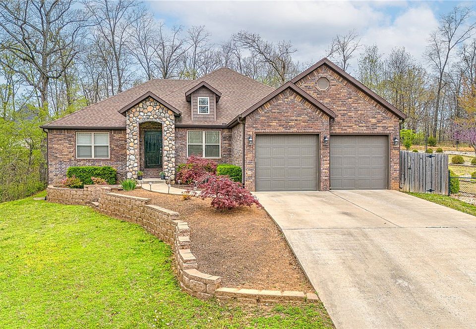 1st image of 1 Portsbury Cir