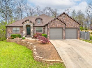 1 Portsbury Cir, Bella Vista, AR 72714