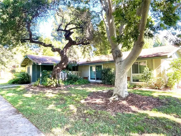 52 Calle Aragon Unit B, Laguna Woods, CA 92637