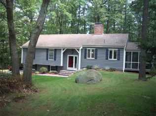 560 Heald Rd, Carlisle, MA 01741