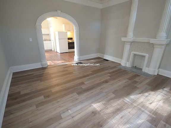 2nd image of 3707 Glenway Ave Front 1