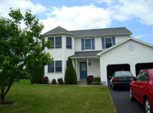 12 Ambrose Dr, Horseheads, NY 14845