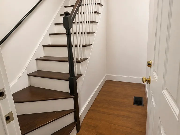 23-25 Cushing St #2 — Photo 13
