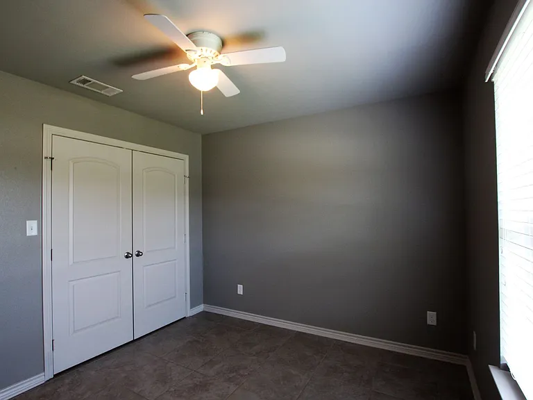 Beautiful 2 Bedroom, 2 Bathroom Townhome In South Tyler Whitehouse Isd! 1/2 Off First Full Month! — Photo 8