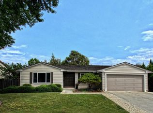 500 Mansfield Dr, Mountain View, CA 94040