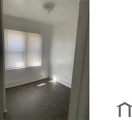 24 W Auburn St #2 — Photo 5