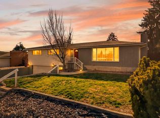 1811 W 11th Ave, Kennewick, WA