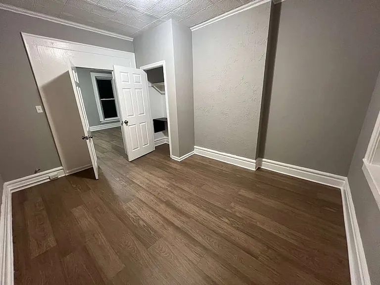 1347 Springfield Ave #1 — Photo 9