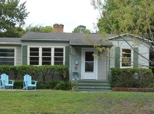 1552 Charon Rd, Jacksonville, FL 32205