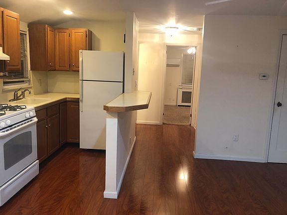 2nd image of 76 Cornwell Ave Floor 2