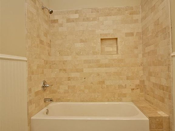 5th image of 1241-1243 Green St