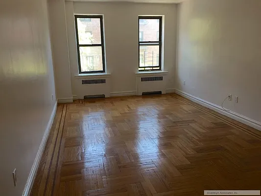 Rented by Sovereign Associates | media 31