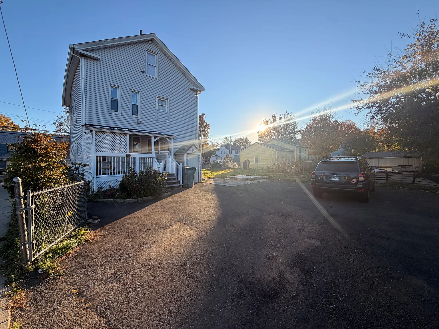 2 bed, 950 sqft, $1,800 — Photo 3