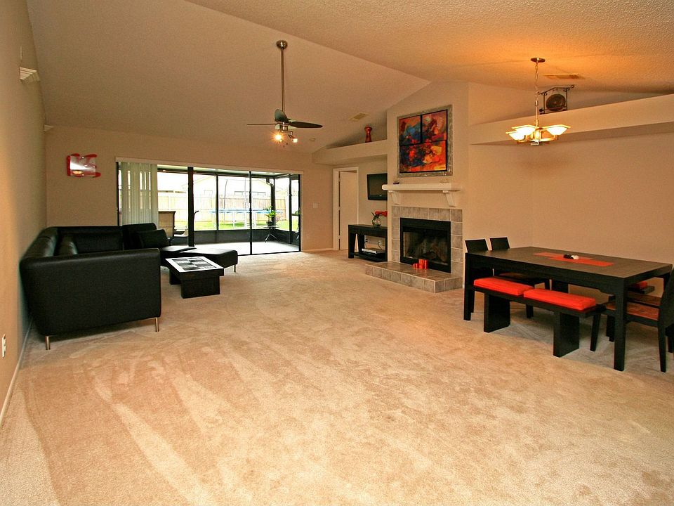 The living/dining room lets you enjoy the spaciousness of this home