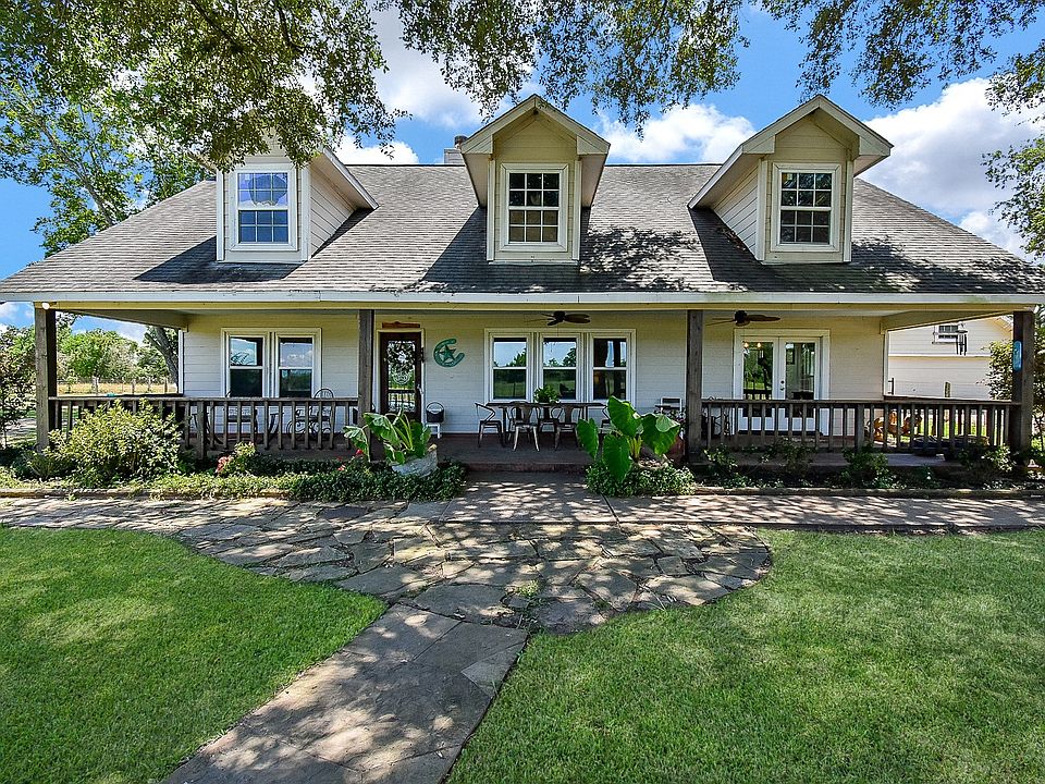 1st image of 29400 Waller Gladish Rd