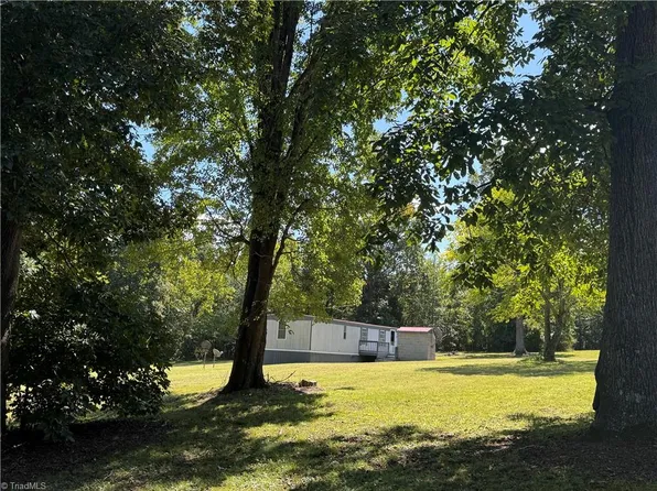 2265 Johnson Rd, Burlington, NC 27217