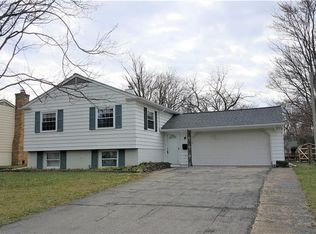 4635 Wickford Dr W, Sylvania, OH 43560
