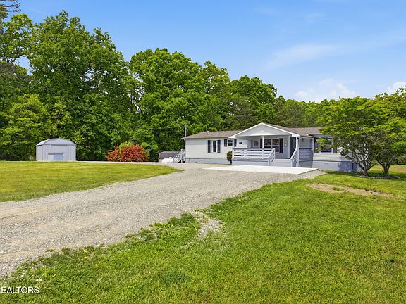 3rd image of 270 Brown Rd