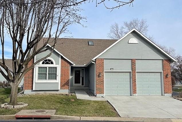 1st image of 6900 W 156th St