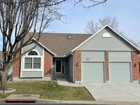 6900 W 156th St, Overland Park, KS 66223