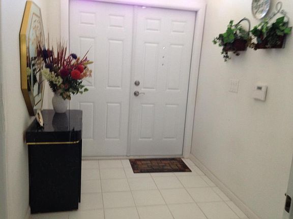 4th image of 15395 Summer Lake Dr