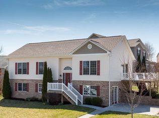 103 Middlebrook St, Harrisonburg, VA 22801