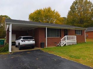 37 Moundview Dr, Jackson, TN 38301