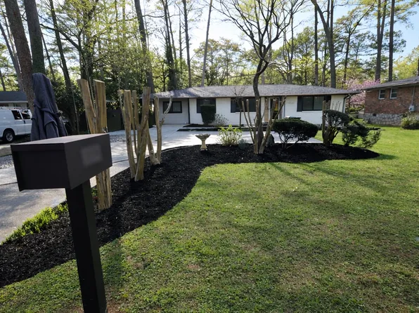 2487 Warwick Cir, Atlanta, GA 30345