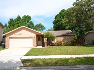 3315 Briarwood Ln, Safety Harbor, FL 34695