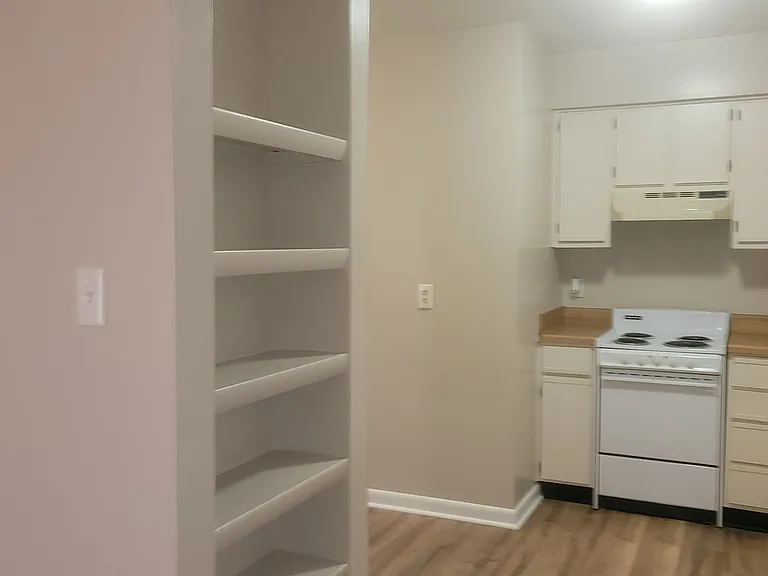 708 W Hargett St #A — Photo 5