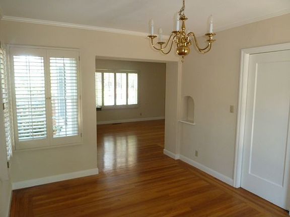 5th image of 1440 California Ave