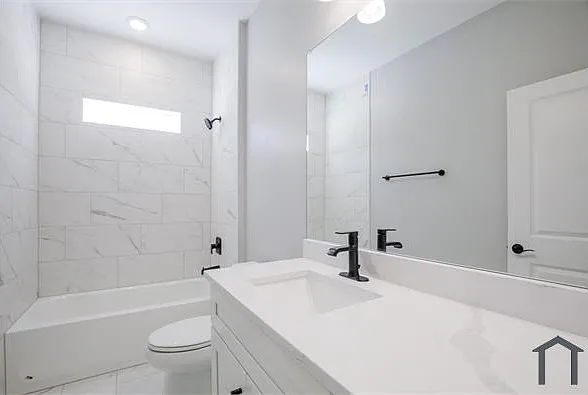 2545 Nordendale Blvd — Photo 11